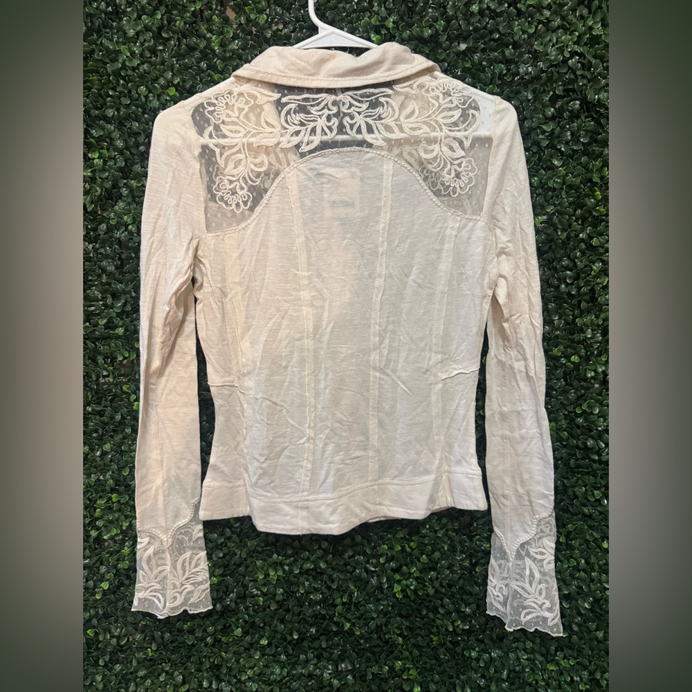 FREE PEOPLE Rosebud Cuff TOP/BLOUSE - Picture 6 of 15